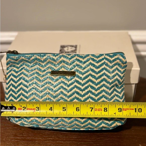 Women's Make up/travel bag - Great for wknd trips/vacations by Revive Vintage - Picture 9 of 11